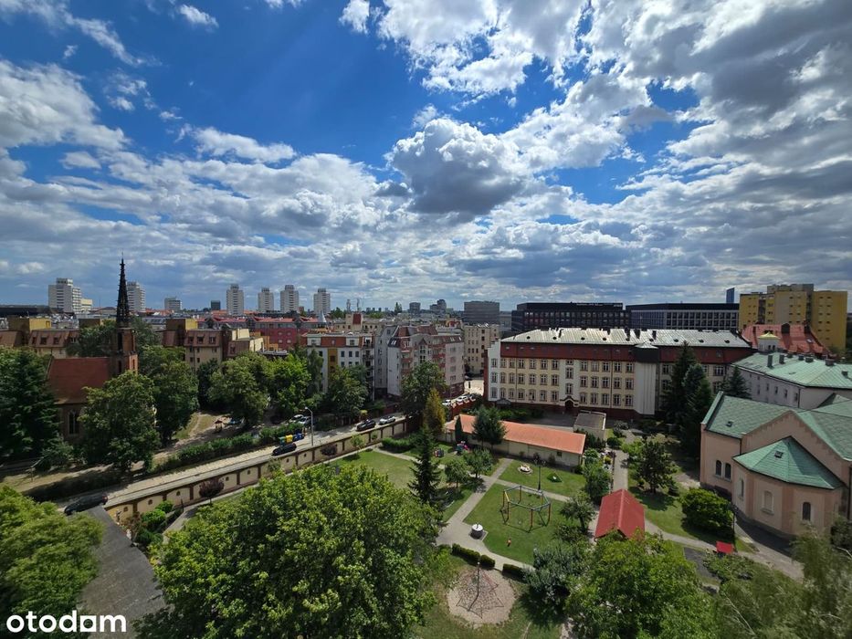 pl. Grunwaldzki, po remoncie, 3 pok., oddzielna kuchnia, piękne widoki
