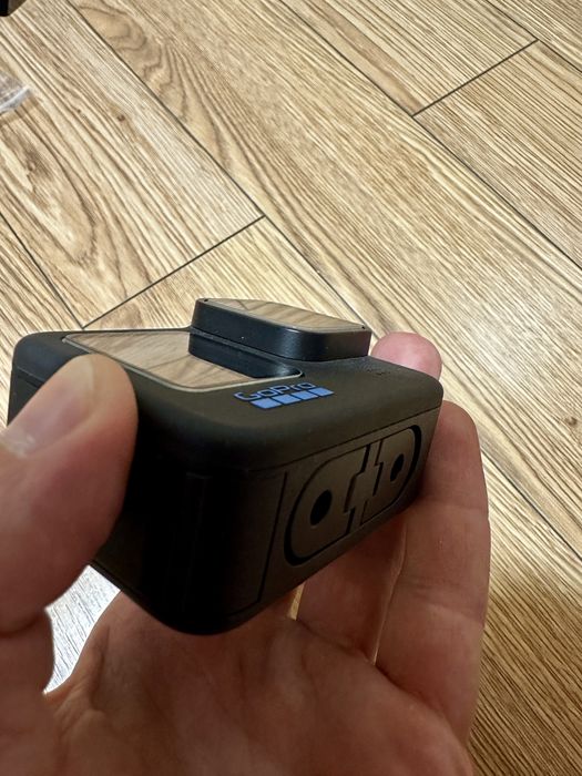 GoPro HERO10 Black – idealny stan + bogaty zestaw akcesoriów