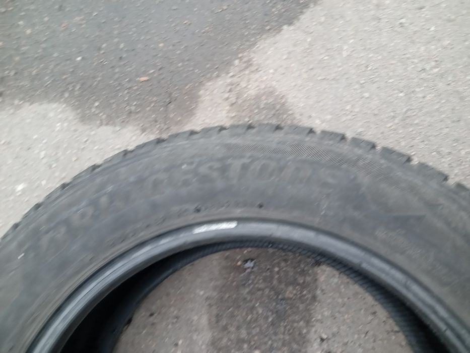 Шины б\у, зимние: 225/60R17 Bridgestone Blizzak  DM-V2
