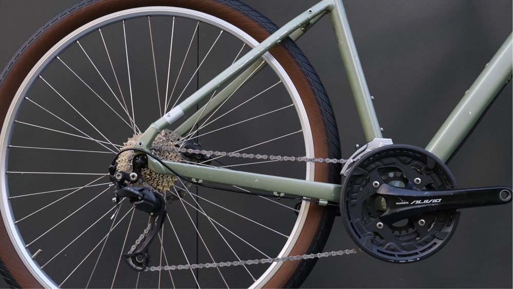 Міський велосипед Cube Hyde Shimano Alivio