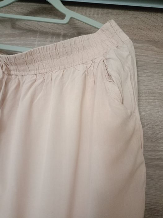 Sprzedam spodnie letnie damskie