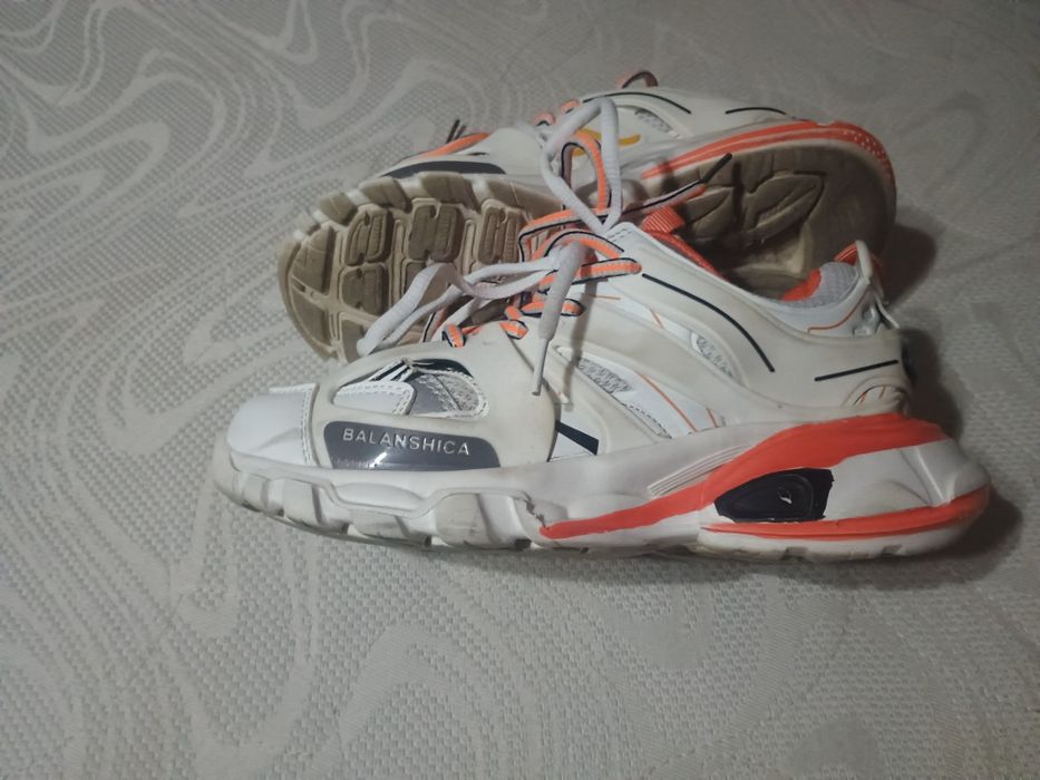 Balenciaga Track