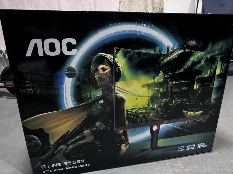 Monitor Curvo GAMING AOC 27” 3rd Generation 165hz
