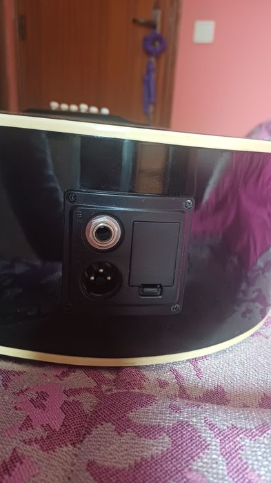 Guitarra elétrica ótimo estado