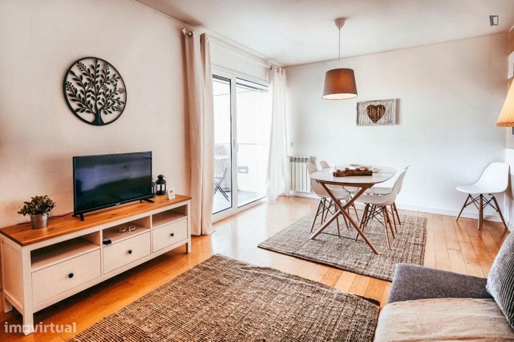 Apartamento com 2 quartos - localizado em Sacavém Lisbon