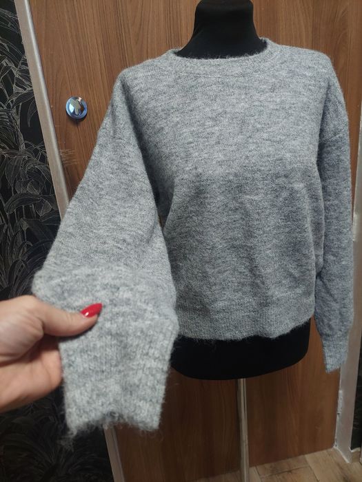 Sweter damski szary