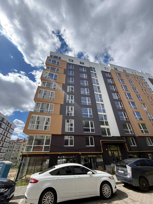 Продаж 3-кімнатної квартири в ЖК "Нове Життя" вул. Малоголосківська