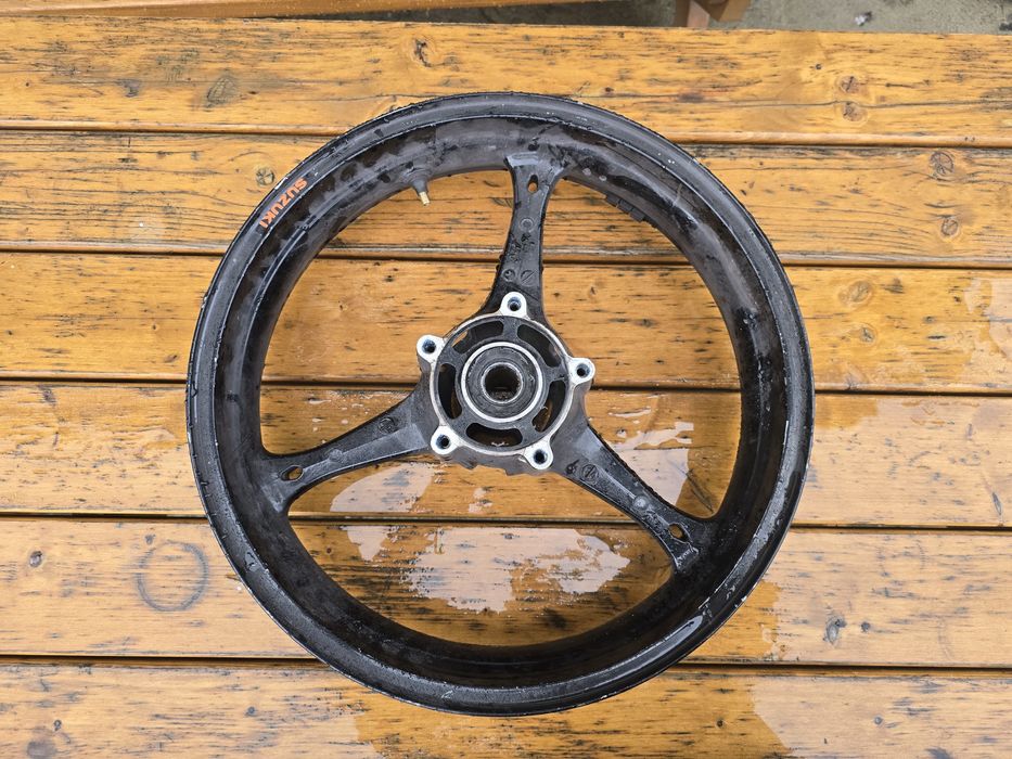 Felga przód suzuki gsxr k7 k8 1000 prosta