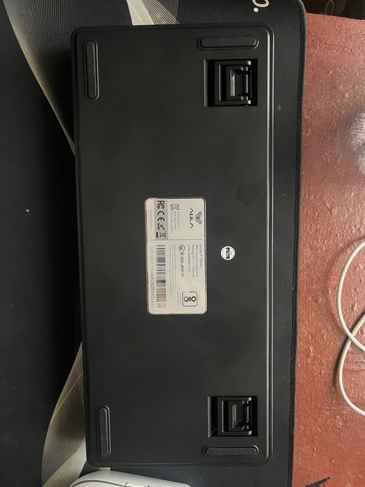 Новесенька механічна клавіатура Aula F75 MAX.