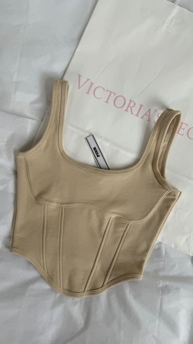 Gorsetowy top od Victoria's Secret