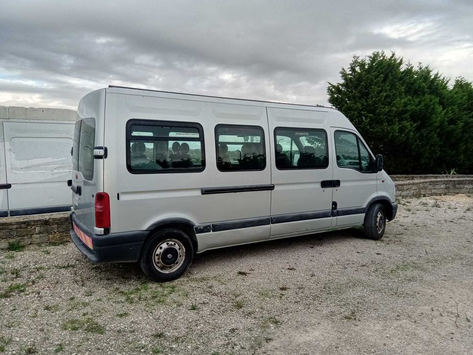 Autocarro minibus 16 lugares