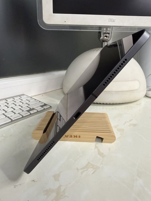 iPad Pro 11 2020 256Gb Space WiFi+LTE Класний стан, 100% рідний АКБ!