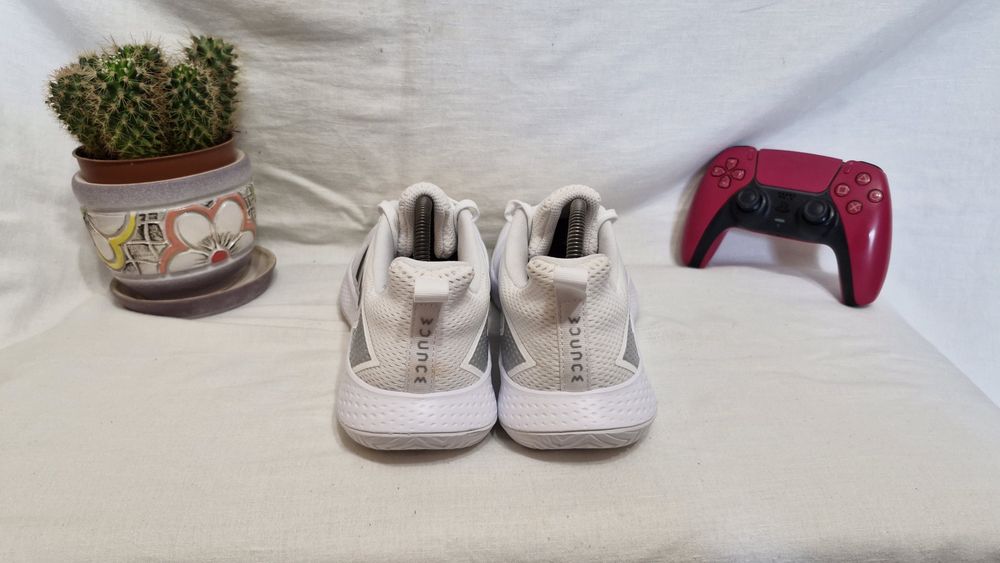 Кросівки Adidas Defiant.Розмір 41