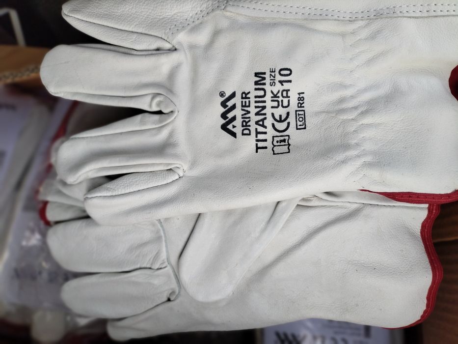 Перчатки рабочие кожаные DRIVER TITANIUM