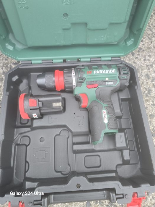 Aparafusadora Parkside 12V