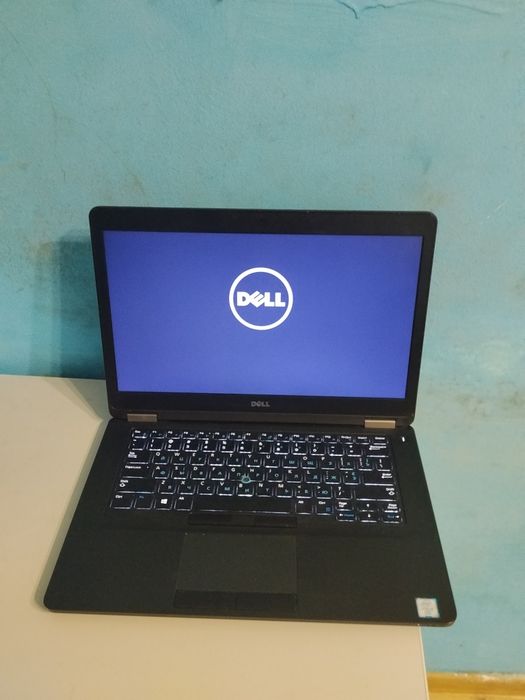 Dell Latitude E5470 i5-6440HQ / 16GB DDR4 / 358GB SSD / 14"