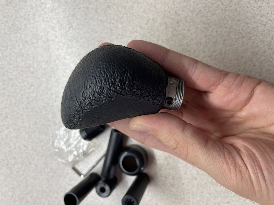 Ручка коробки передач шкіряна