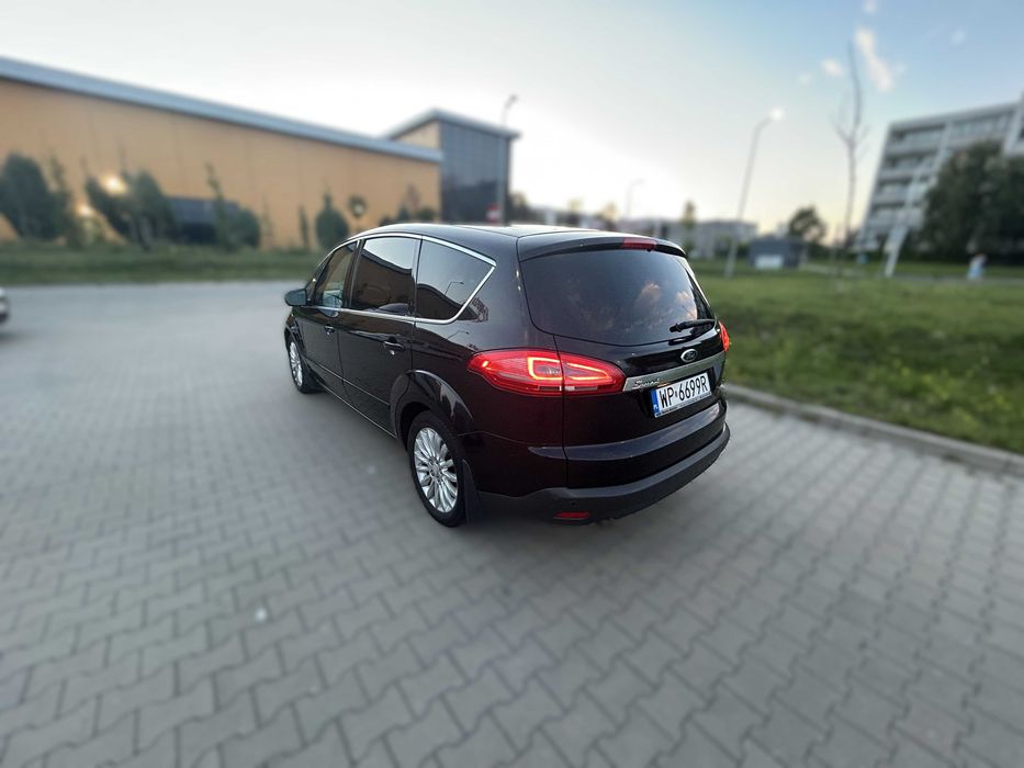 Ford S-Max Titanum