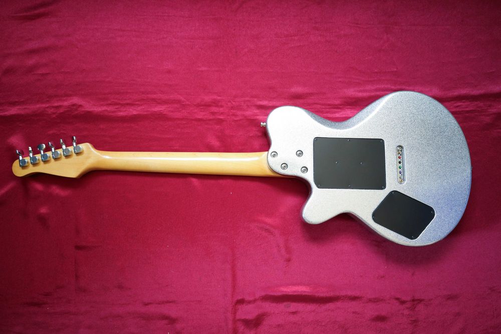 Godin Triumph Silver Sparkle
