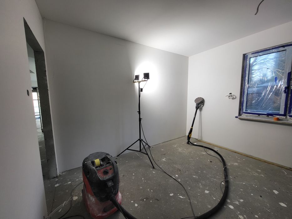 Szpachlowanie, gładzie natryskowe, szpachlowanie q1->q4