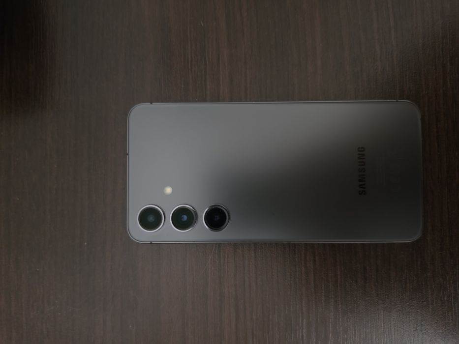 Samsung Galaxy s24 256gb