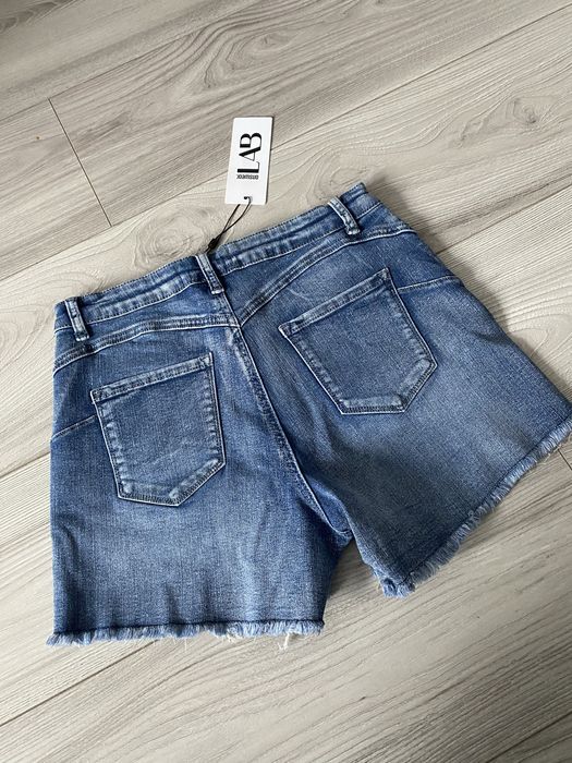 Nowe szorty jwnasowe damskie krotkie spodenki z krysztalkami crystal