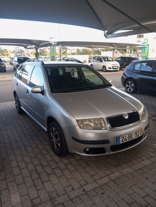 Skoda Fabia 1.2 gasolina economico