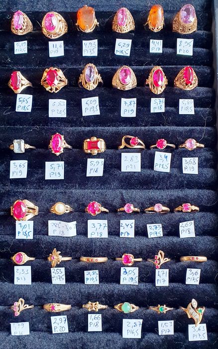 В продаже золотые изделия производства СССР