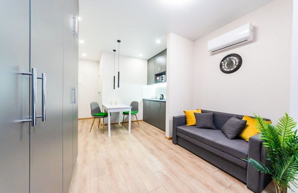 Нова, ВІП, Ревуцкого 40В,м Харьківская 5 хв пішки, рядом Позняки