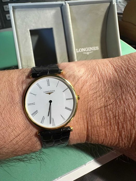 Longines Le Grande Classique Biała tarcza / Skóra Ø33mm nowy pasek