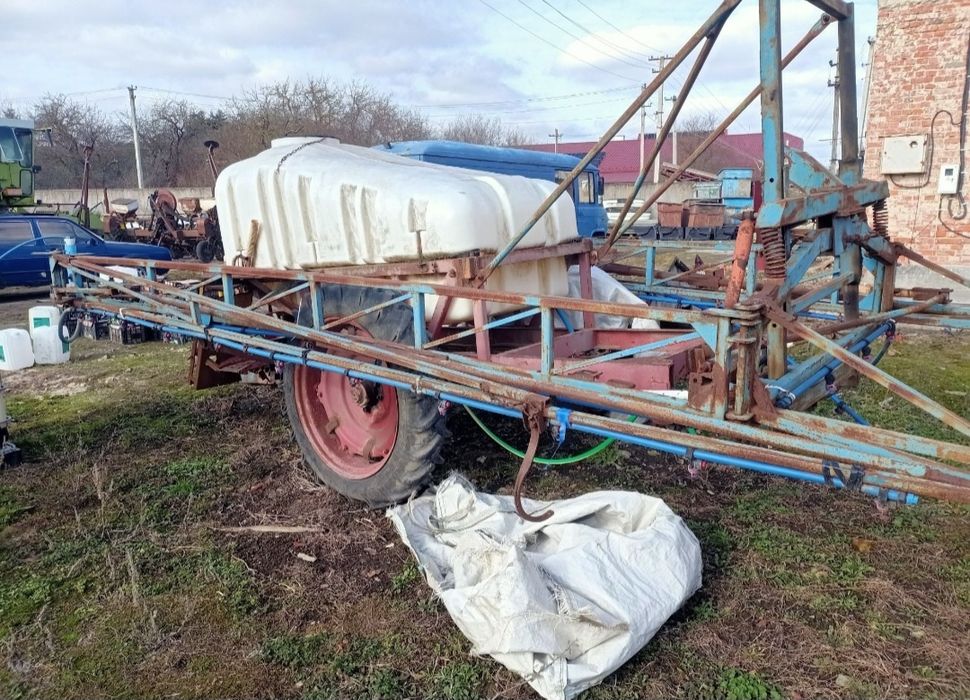 Продаж Оприскувач