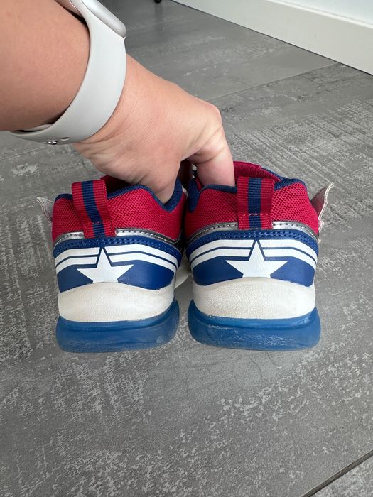 Geox Captain America, 29