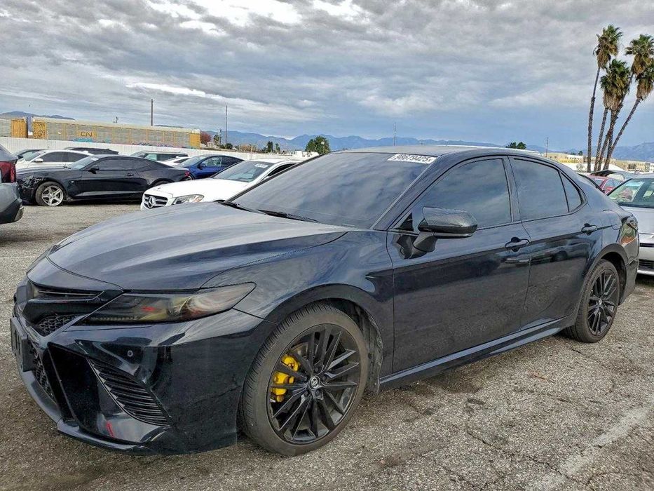 Toyota Camry XSE 2018 /