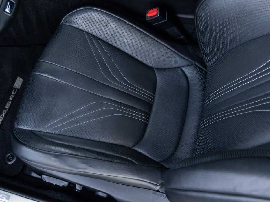 Lexus RC F      2016