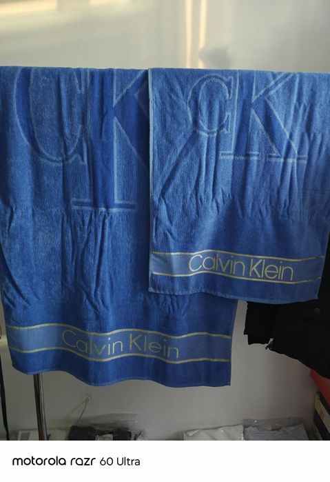 Luksusowy Zestaw Ręczników Calvin Klein – Komplet 2 szt.