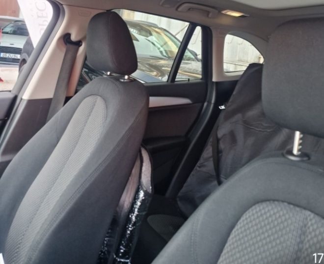 BMW X1 — fotografia 8