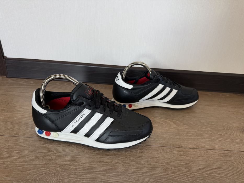 шкіряні кросівки adidas L.A.Trainer 40.5 розмір