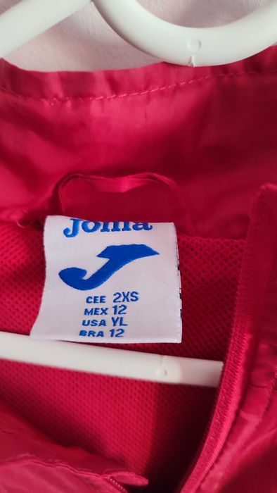 Sprzedam kurtkę przeciwdeszczową Progres Białystok 146-152