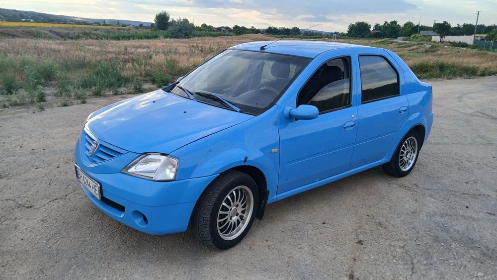 Дача логан на полном ходу