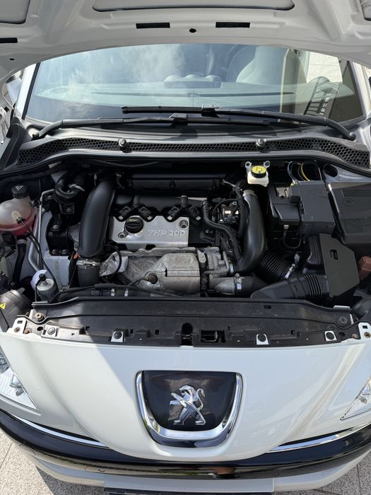 Peugeot RCZ — fotografia 6