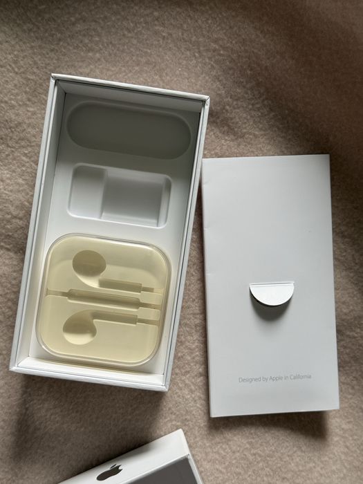 Apple iPhone 5s Silver 16Гб