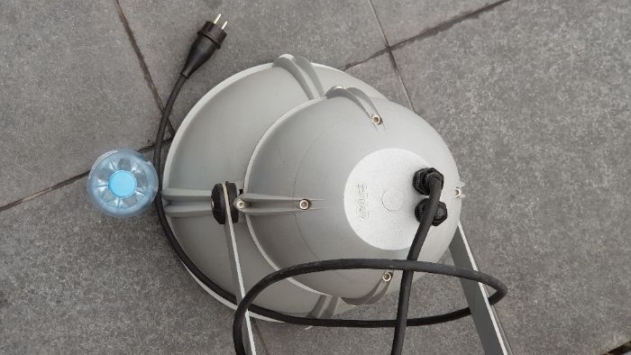 Lampa elewacyjna metalohalogenkowa Arcluce