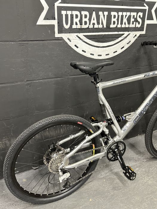 Rower MTB Carver FS-3 Light Shimano Deore XT  Hamulce Hydrauliczne amortyzator RockShox Męski 55 cm Urban Bikes
