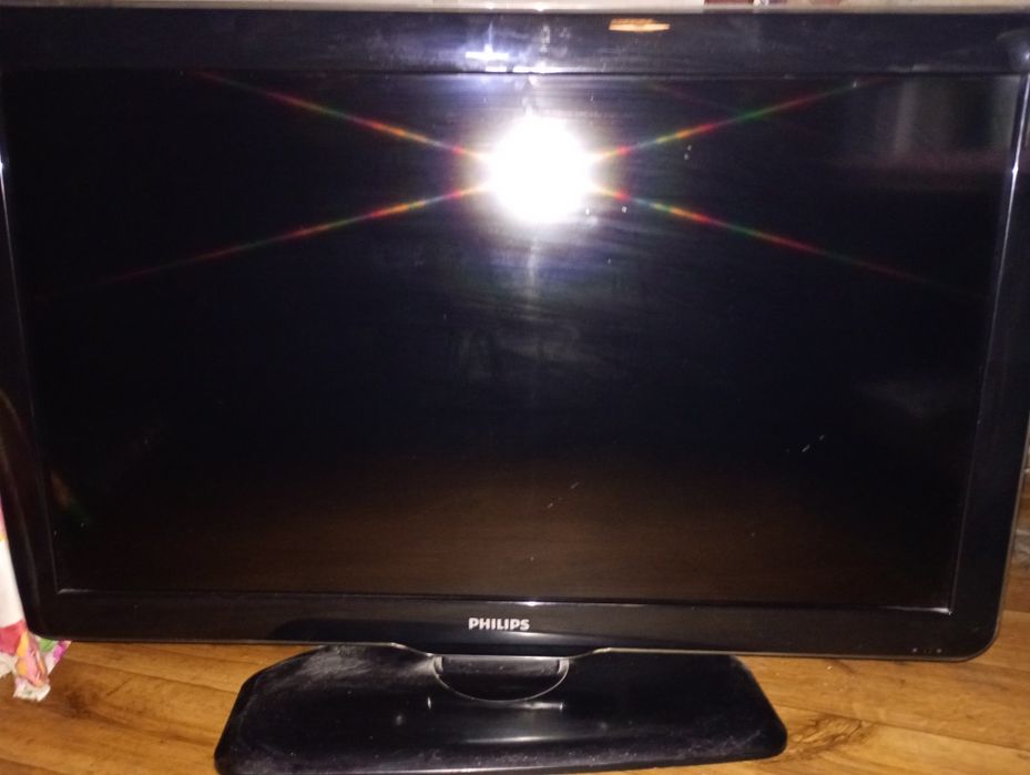 Telewizor Philips 37 cali sprawny.