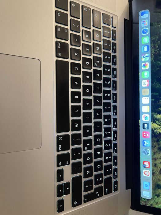 Macbook Pro A1398