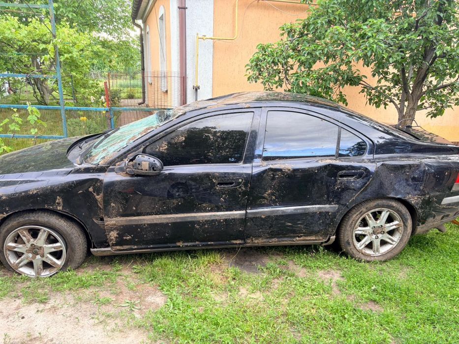 Volvo s60 під розбір