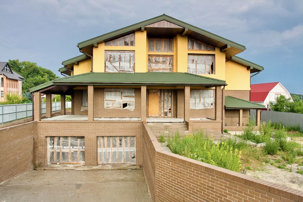 Продажа дома с участком с. Музычи, Киевская область, Бучанский район