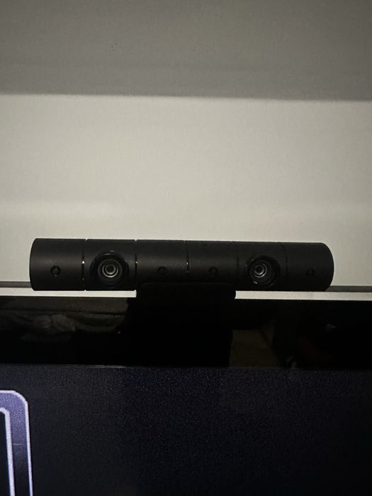 Playstation 4 Pro + PSVR + 2 джойстика та 2 Ps Move