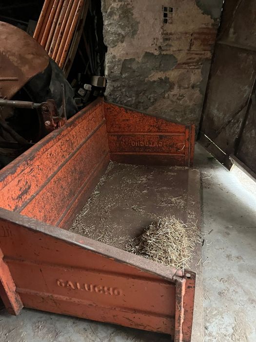 Caixa Galucho de 1,6 metros