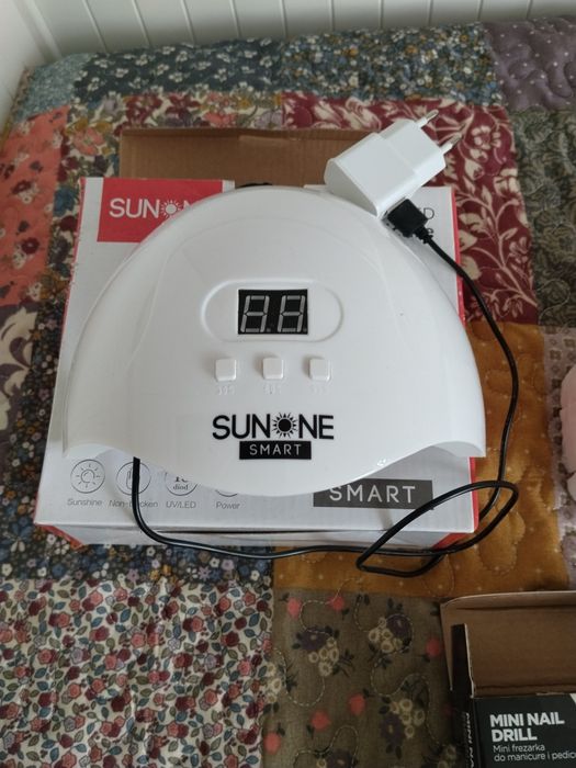 Lampa UV + mini frezarka + gratis